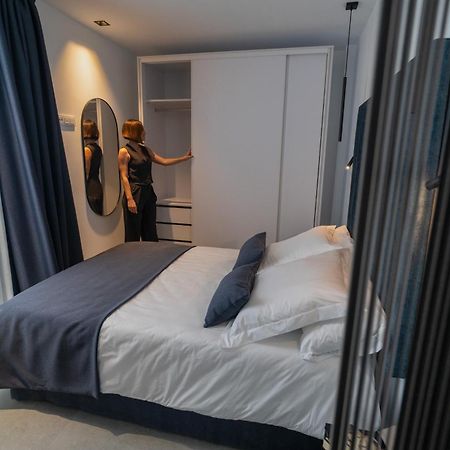 Riam Suites Apartamentos Los Palacios Y Villafranca Exteriér fotografie