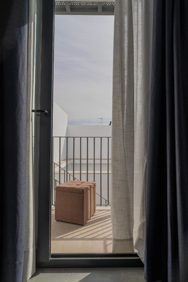 Riam Suites Apartamentos Los Palacios Y Villafranca Exteriér fotografie