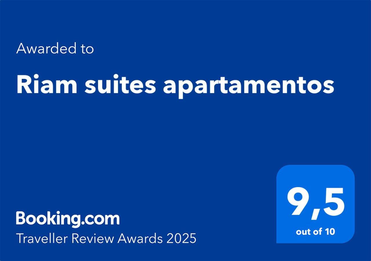 Riam Suites Apartamentos Los Palacios Y Villafranca Exteriér fotografie
